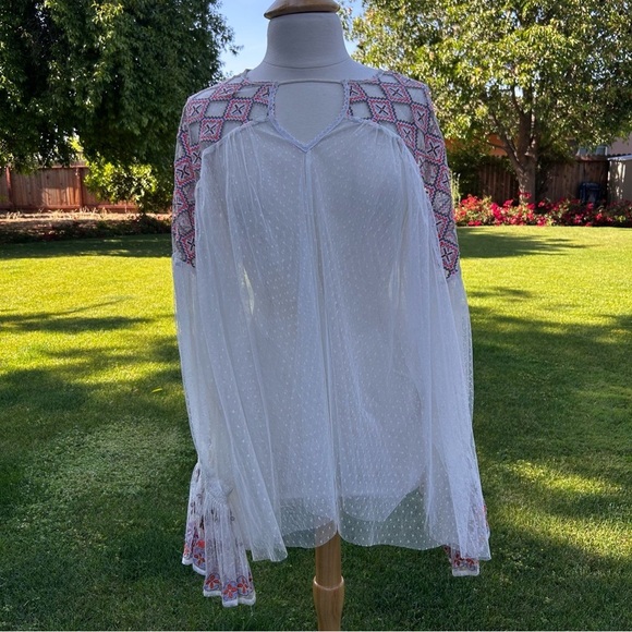 Free People Joyride Embroidered Sheer Blouse Size Large - Picture 2 of 14